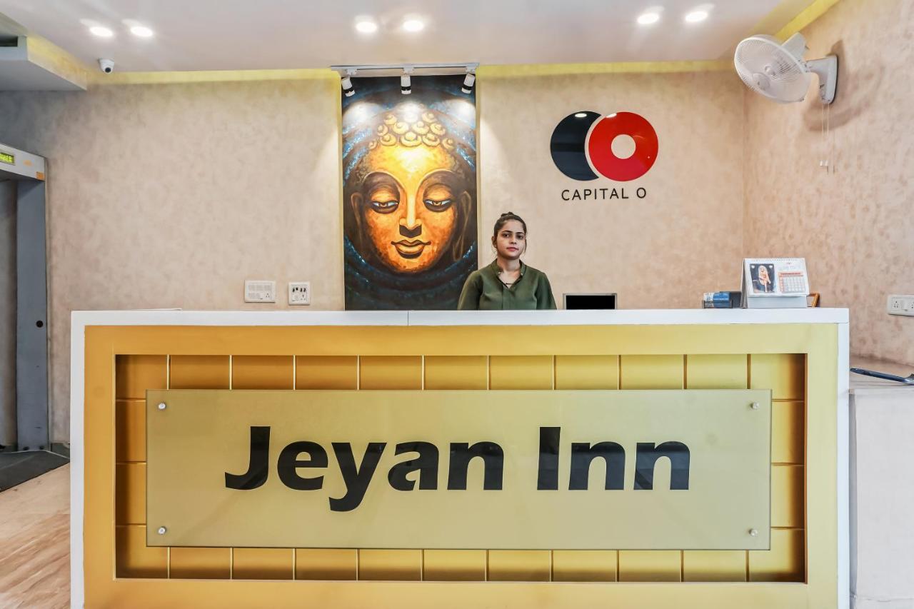 Capital O Hotel Jeyan Inn Near Gurudwara Shri Bangla Sahib Delhi  Ngoại thất bức ảnh