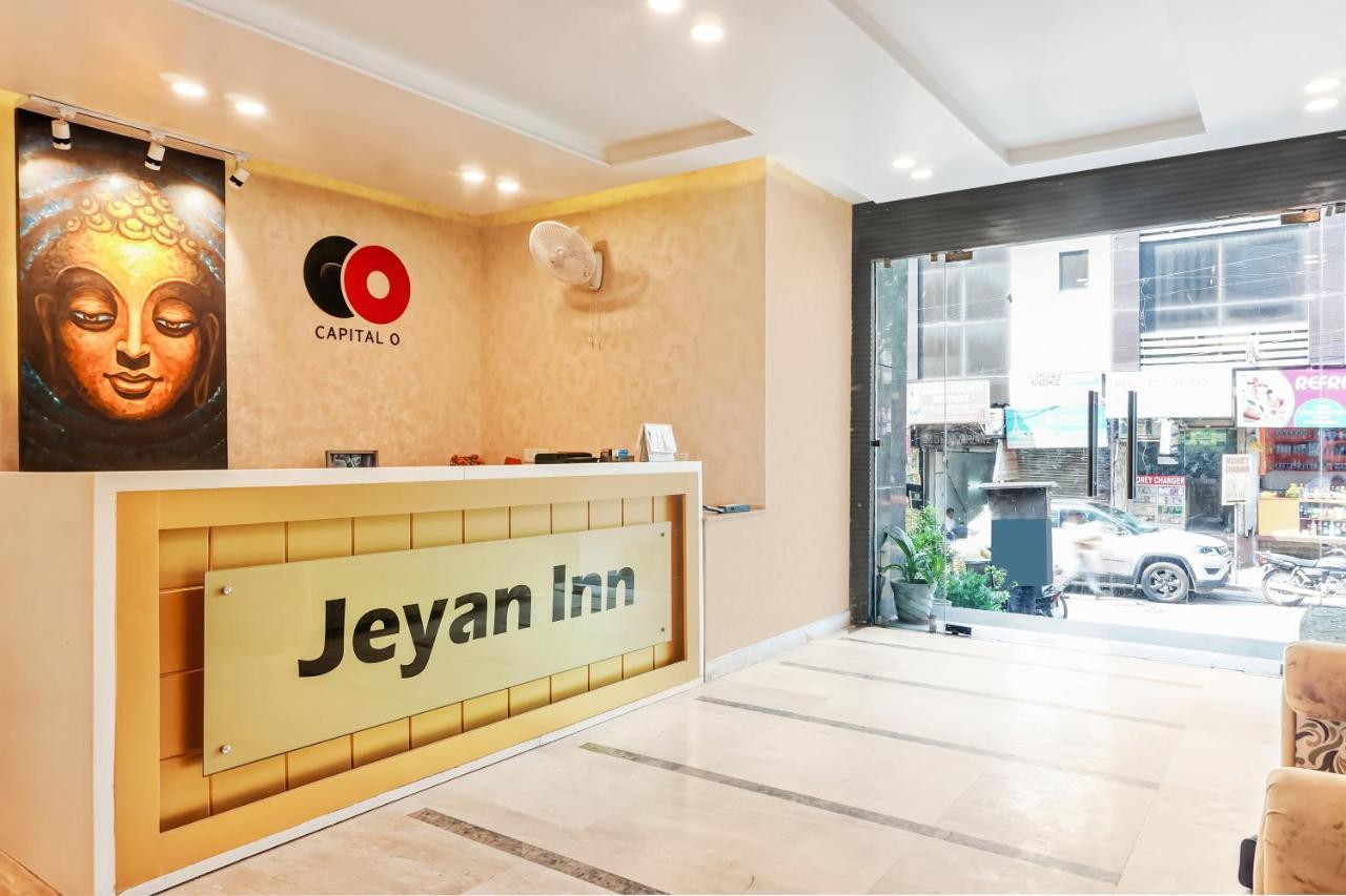 Capital O Hotel Jeyan Inn Near Gurudwara Shri Bangla Sahib Delhi  Ngoại thất bức ảnh