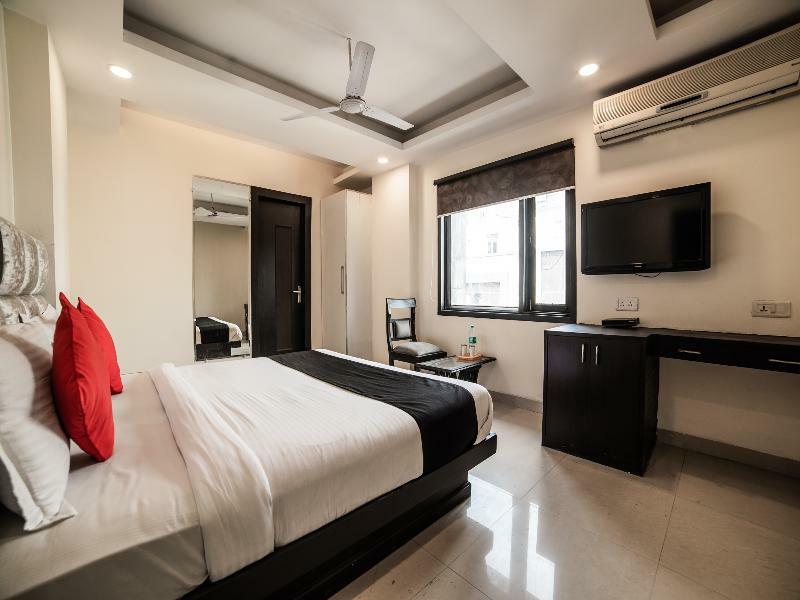 Capital O Hotel Jeyan Inn Near Gurudwara Shri Bangla Sahib Delhi  Ngoại thất bức ảnh